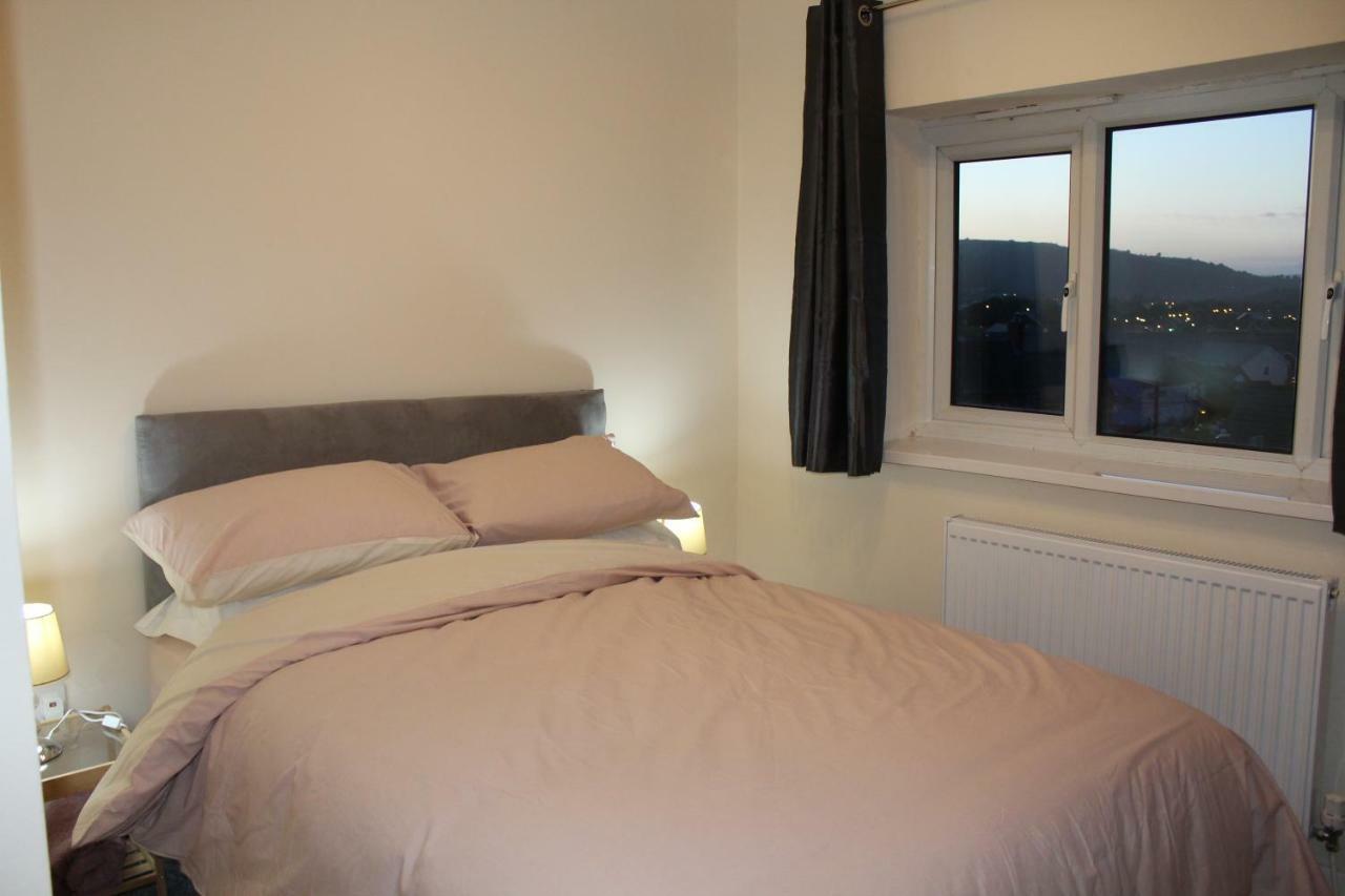קארפילי Van Apartments מראה חיצוני תמונה